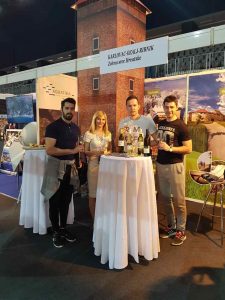 image-0-02-05-19c3fa578442d70a1c9e15449e0208373f6ea404d07ffcc48ec76b0af39b98e5-V