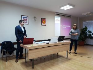 image-0-02-05-87bcee432555678ad6113d99795d489b3fa0209e11fa7cdcdd6c2d02226db00c-V