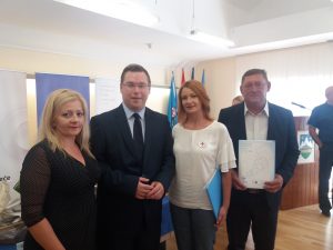 crveni kriz-potpisugovor3